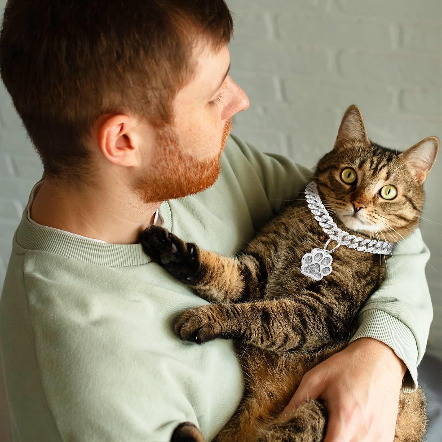 Cat Collar Diamond Chain Glitter Collar Walking Metal with Secure Buckle Cat Pet Necklace with Paw Charm and ID Tag Bell Link Cuban Jewelry Accessories Gift(10 Inch,Silver)